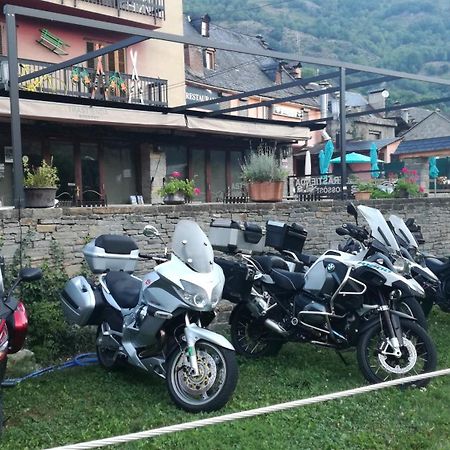 Hostaltina Bossòst Esterno foto